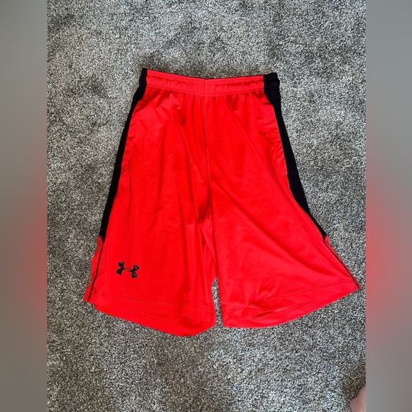 Men’s under Armour shorts - small - Picture 1 of 5